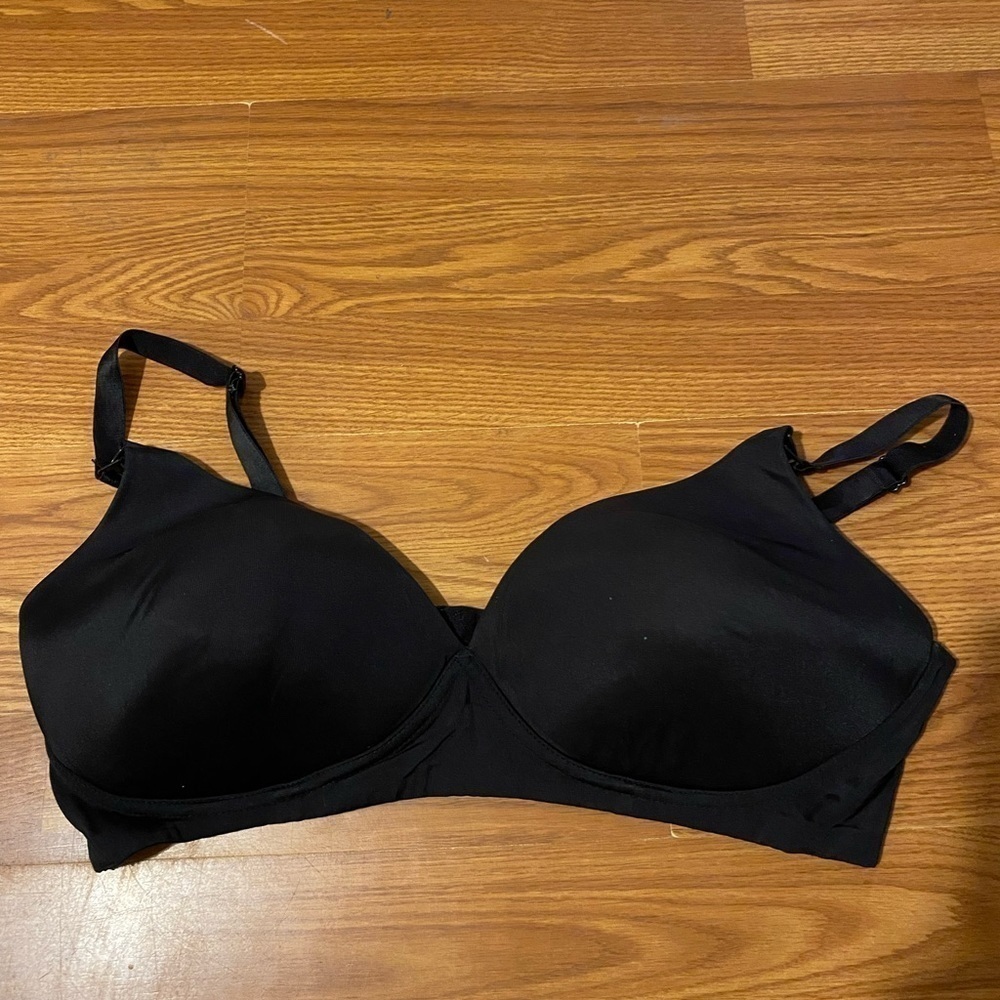Motherhood Intimates Bra size 38 DD (FC)